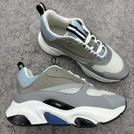 ディオール スニーカー