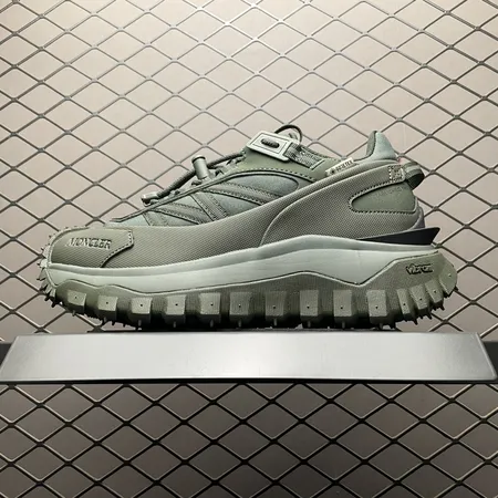 モンクレール スニーカー