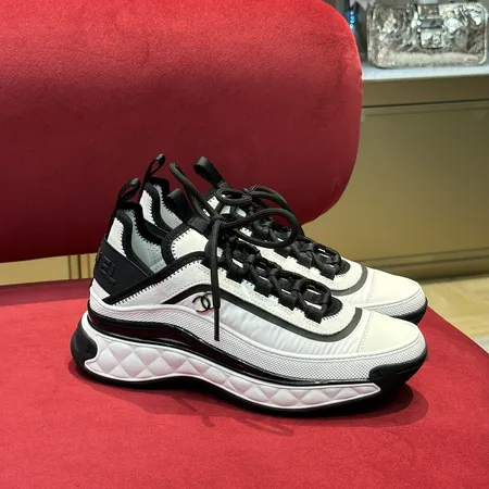 シャネル スニーカー