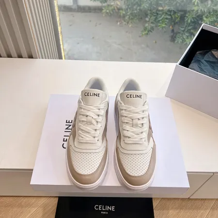 セリーヌ カジュアルシューズ