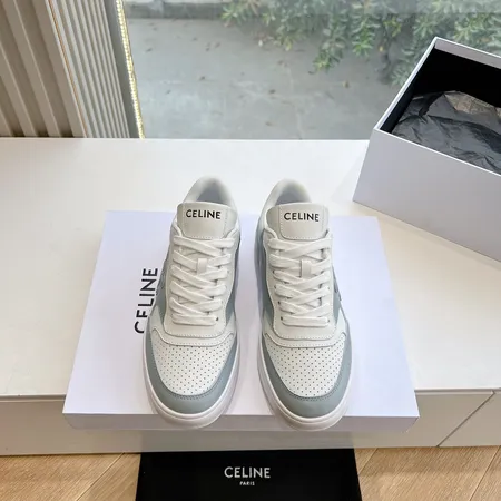 セリーヌ カジュアルシューズ