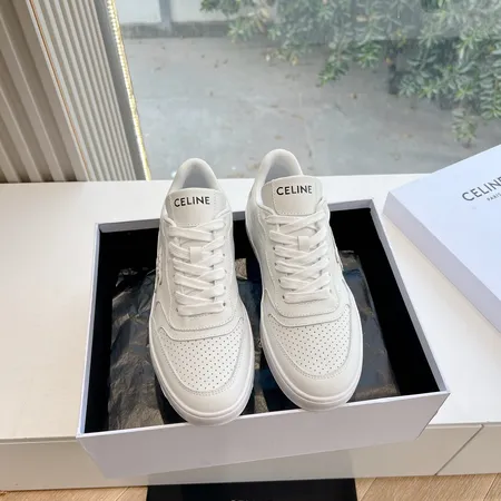 セリーヌ カジュアルシューズ