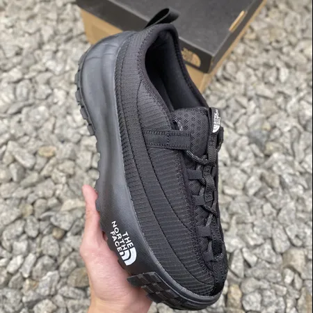 ノースフェイス カジュアルシューズ