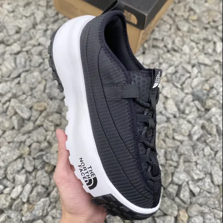 ノースフェイス カジュアルシューズ