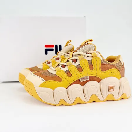 フィラ カジュアルシューズ