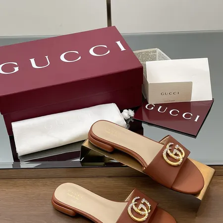 グッチ スリッパ