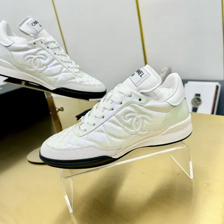 シャネル カジュアルシューズ