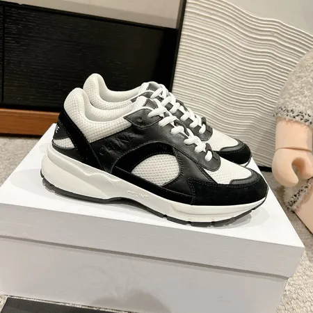 セリーヌ スニーカー