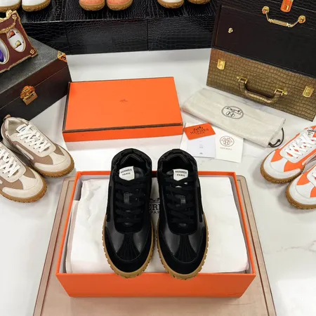 エルメス カジュアルシューズ