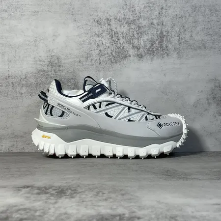 モンクレール スニーカー