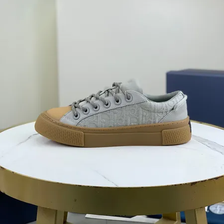 ストーンアイランド カジュアルシューズ