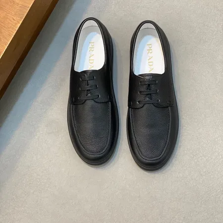 プラダ ビジネスシューズ