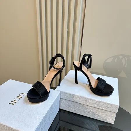 ディオール サンダル