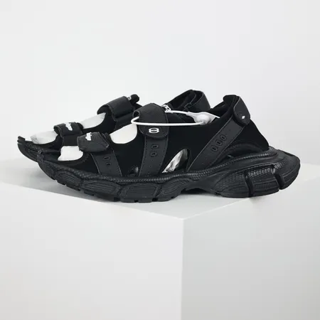 バレンシアガ サンダル