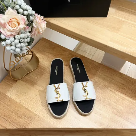 イブサンローラン スリッパ