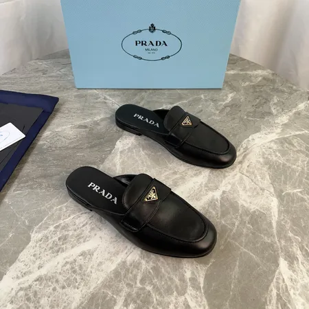 プラダ スリッパ