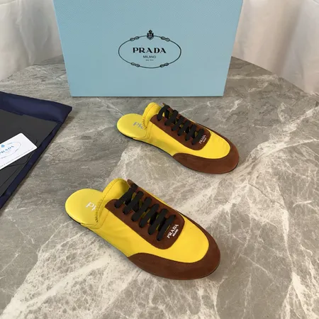 プラダ スリッパ