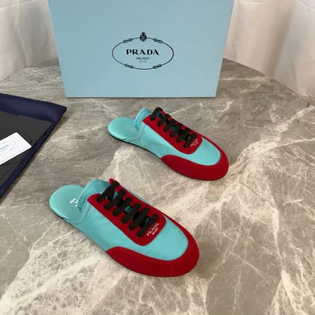 プラダ スリッパ