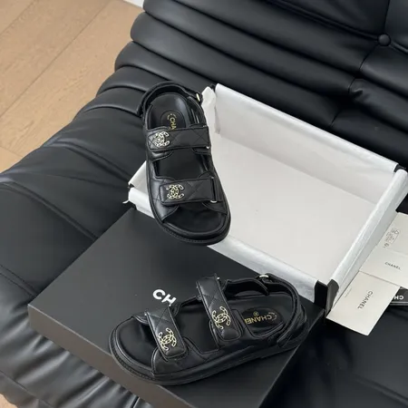 シャネル サンダル