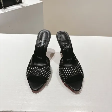 クリスチャン・ルブタン サンダル