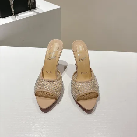 クリスチャン・ルブタン サンダル