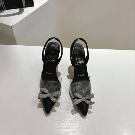 クリスチャン・ルブタン サンダル