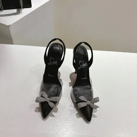 クリスチャン・ルブタン サンダル