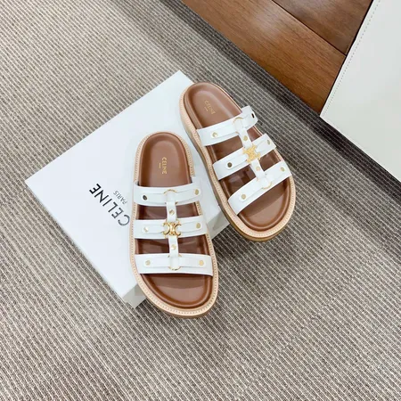 セリーヌ スリッパ