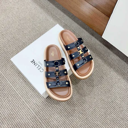 セリーヌ スリッパ