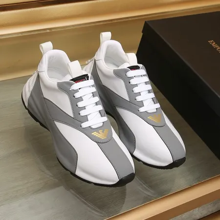 アルマーニ スニーカー