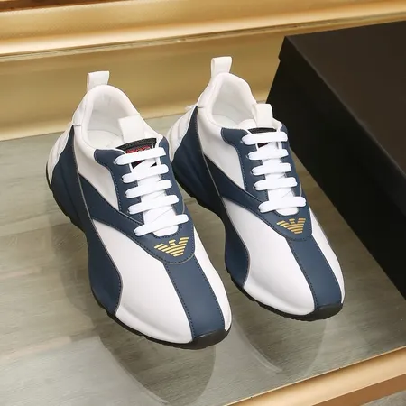 アルマーニ スニーカー