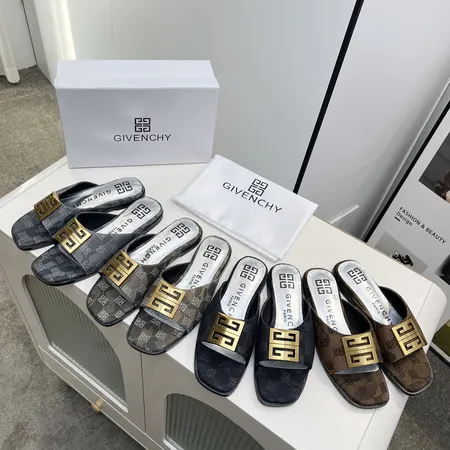 ジバンシィ スリッパ