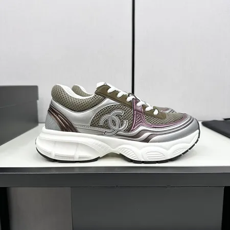 シャネル スニーカー