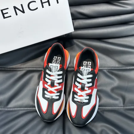 ジバンシィ スニーカー