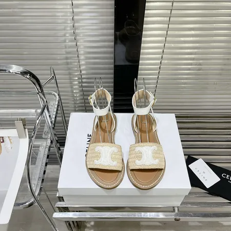 セリーヌ サンダル