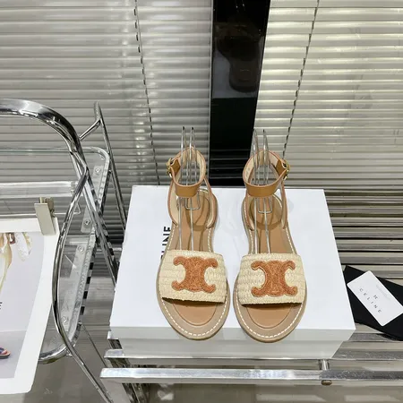 セリーヌ サンダル