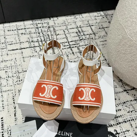 セリーヌ サンダル