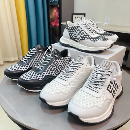 ジバンシィ スニーカー