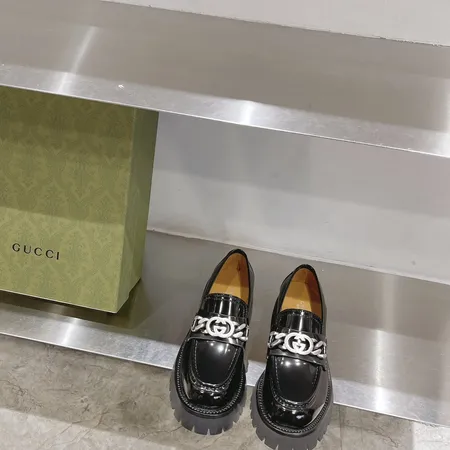 グッチ ビジネスシューズ