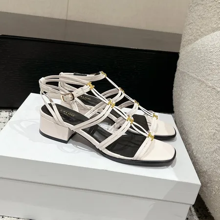 セリーヌ サンダル