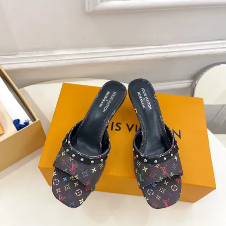 ルイヴィトン サンダル