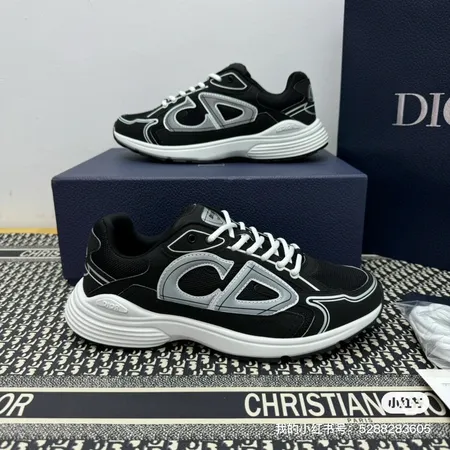 ディオール スニーカー