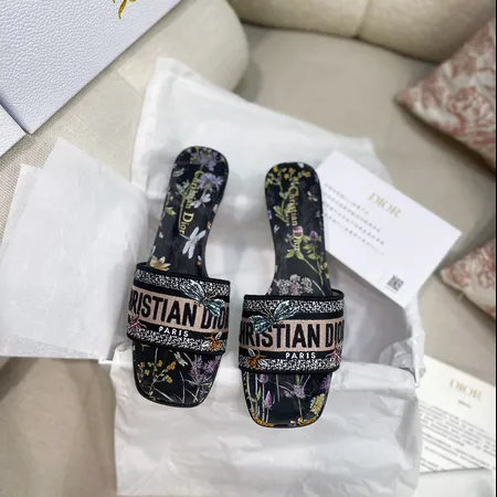 ディオール サンダル