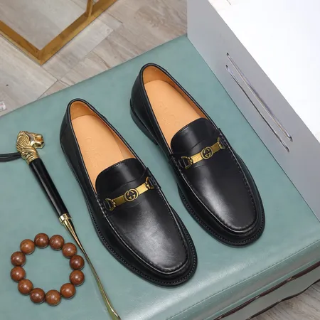 グッチ ビジネスシューズ