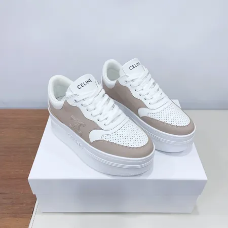 セリーヌ カジュアルシューズ