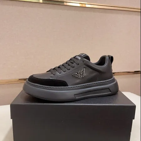 アルマーニ カジュアルシューズ