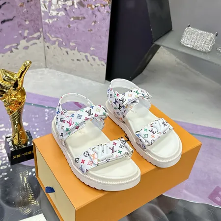 ルイヴィトン サンダル