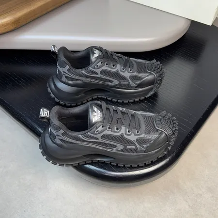 アルマーニ スニーカー