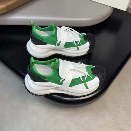 アルマーニ スニーカー