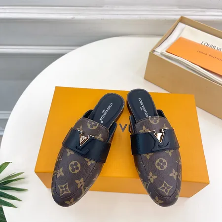 ルイヴィトン スリッパ